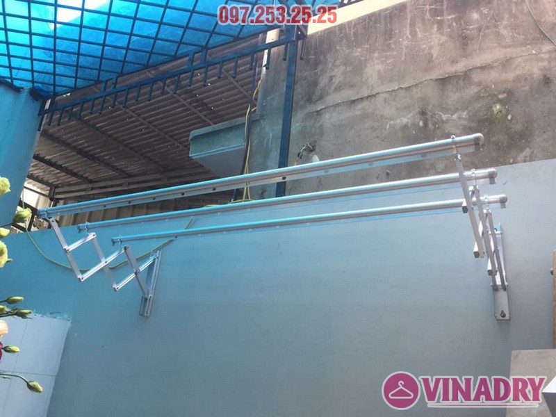 Mẫu giàn phơi gắn tường giá rẻ lắp đặt thực tế tại Hà Nội