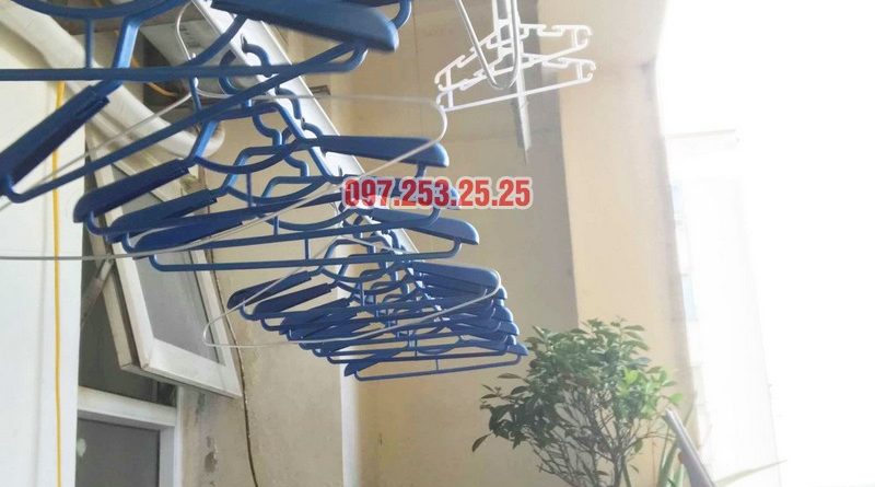 Sửa giàn phơi quần áo tại Long Biên nhà chị Trang, căn 806 tòa No 17-1 KĐT Sài Đồng - 03