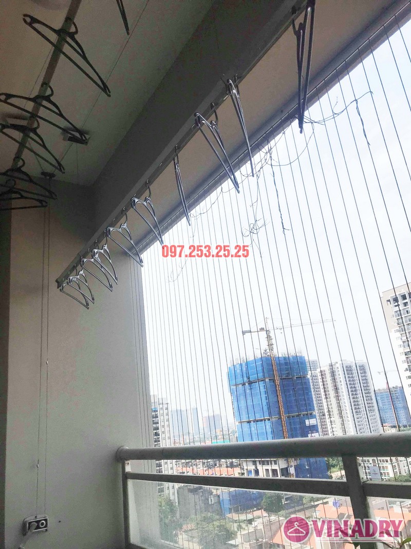 Thay dây cáp giàn phơi giá rẻ tại Hà Nội nhà chị Thơm, Tòa 24T, Hapulico Complex - 06
